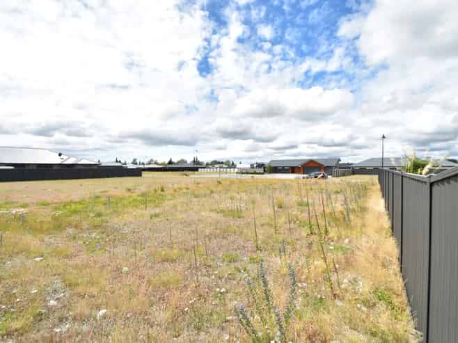 12 Canal Place, Twizel