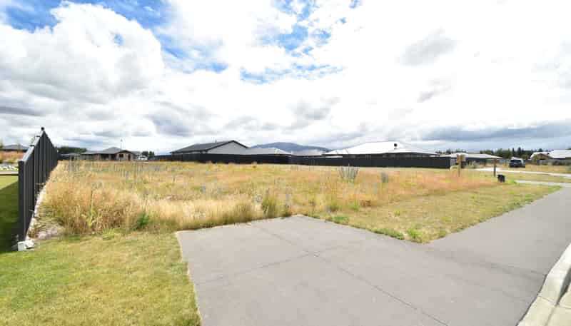12 Canal Place, Twizel
