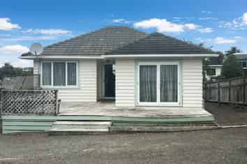 100A West Street, Feilding