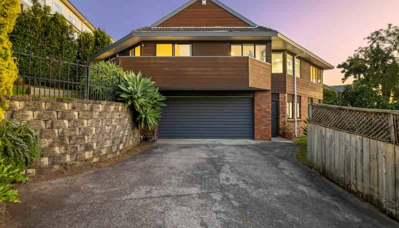 2/1046 New North Road, Mount Albert