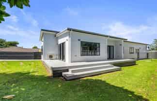 10B Cove Road, Waipu