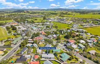 10B Cove Road, Waipu