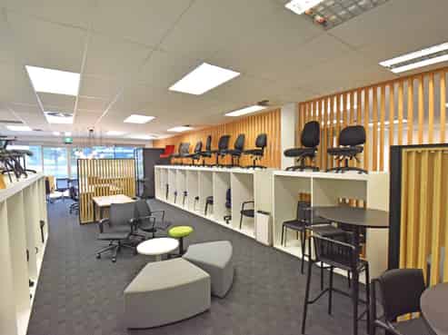 GROUND FLOOR SHOWROOM
