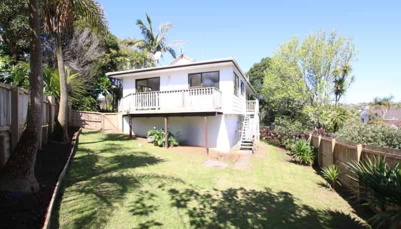 13b Montclair Rise, Browns Bay