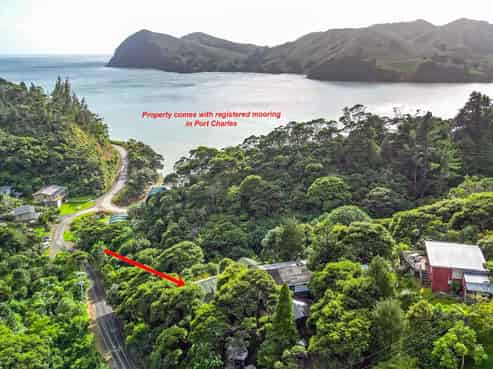 9 Adlor Hill Road, Coromandel