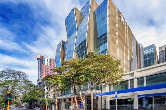 Largest Premium Office Floor For Lease - Vista 2