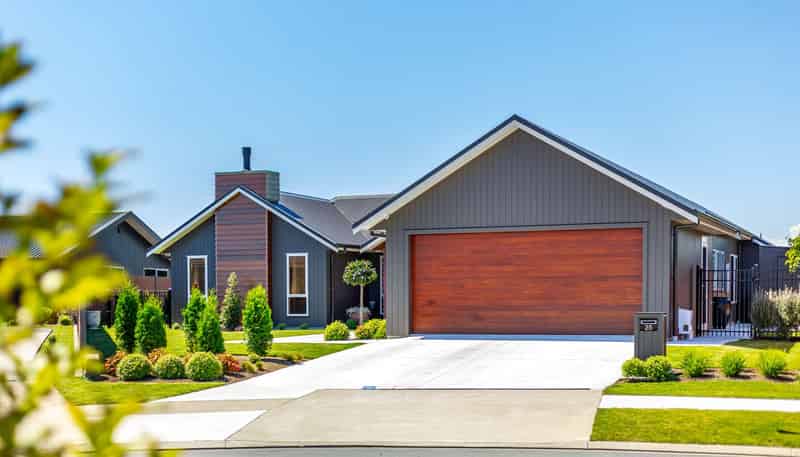 25 Phoenix Palms Grove, LEVIN