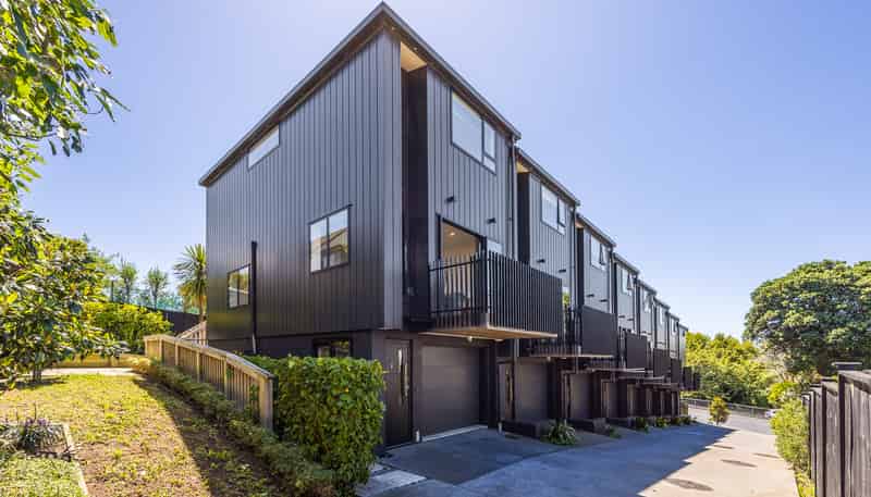 8/805 Riddell Road, Saint Heliers