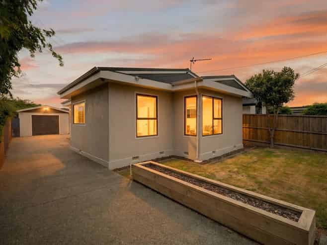 17 Pinewood Avenue, North New Brighton