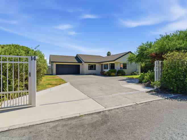 14 Lotus Avenue, Mount Maunganui