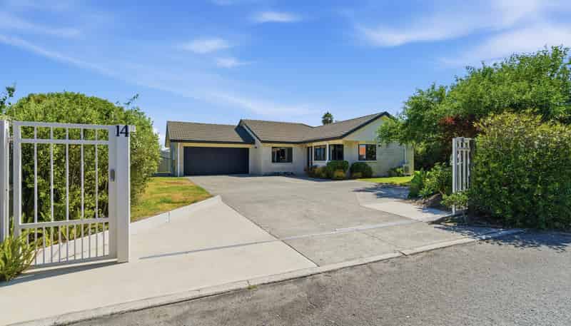 14 Lotus Avenue, Mount Maunganui