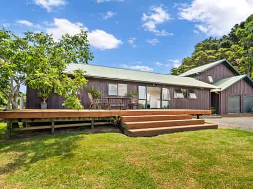 22 Kohinui Heights Rise, Parua Bay