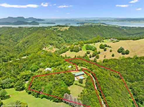 22 Kohinui Heights Rise, Parua Bay