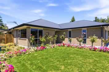 21 Ngahana Place, TURANGI