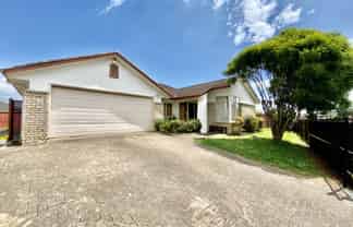 6 Magic Way, Randwick Park