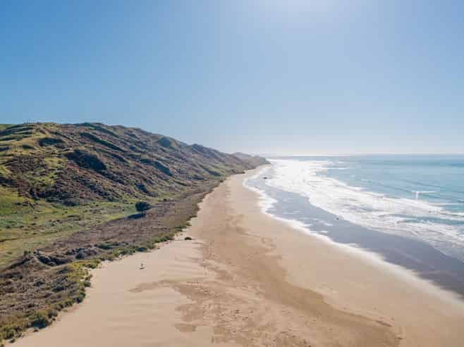 50 Punawaitai Road, Pourerere