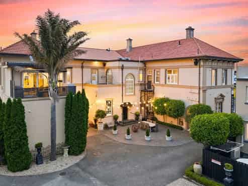 Central Fire Station - history, luxury, lifestyle