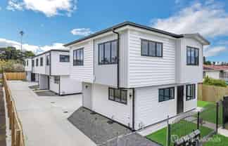 10 Kivell Close, Mangere East