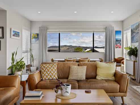 14 Pukenamu Road, Rainbow Point