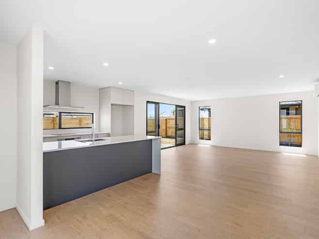 13 Vista Crescent, Rolleston