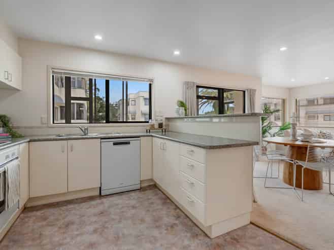 5c Puriri Avenue, Orewa