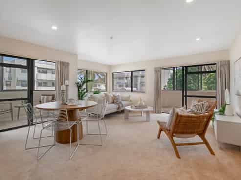 5c Puriri Avenue, Orewa