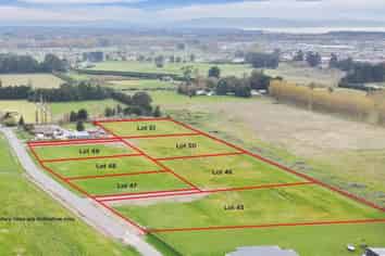 66 Copper Beech Road, Woodend