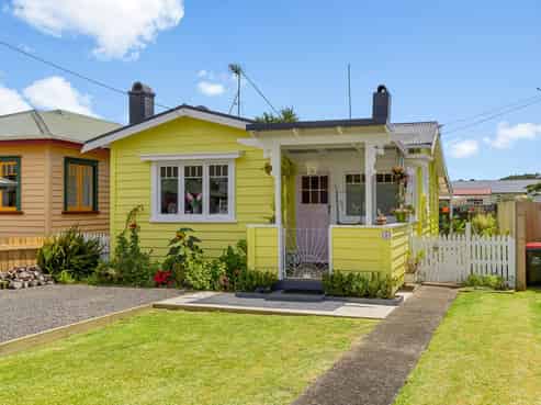 8 Corbett Street, Paeroa