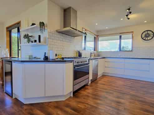 45 Brickfield Road, Hokitika