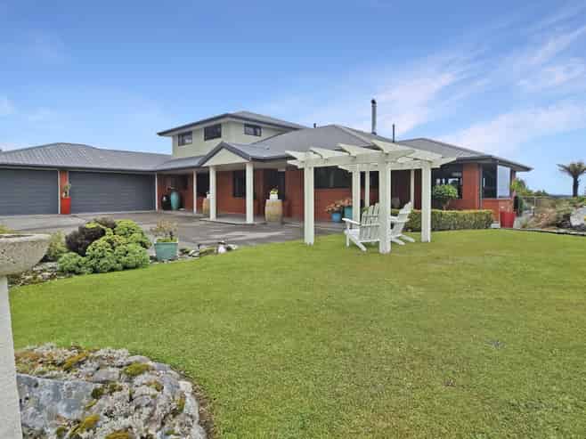 45 Brickfield Road, Hokitika