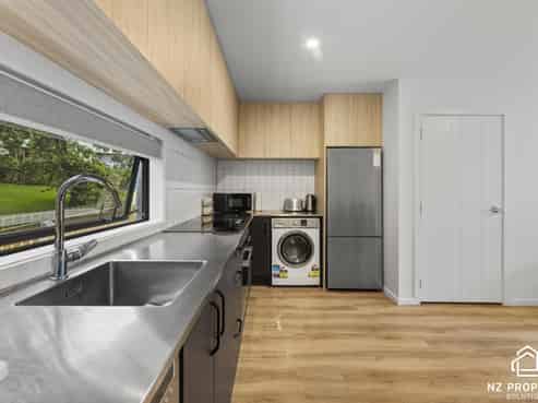 19 Dallas Lane, Caversham