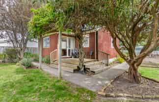 32A Cologne Street, Martinborough