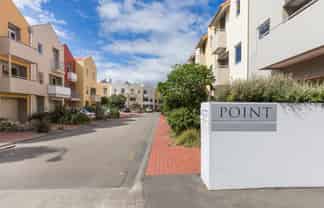 45/305 Evans Bay Parade, Hataitai