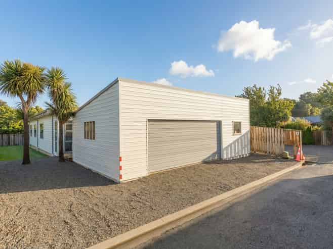 7 Orion Way, Featherston