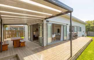 7 Orion Way, Featherston