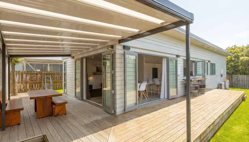 7 Orion Way, Featherston