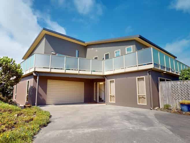 51 Kent Avenue, Waitarere Beach