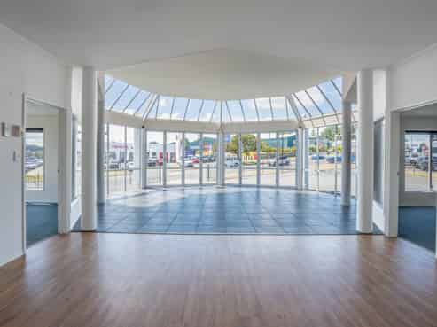 Prime corner, prime landholding