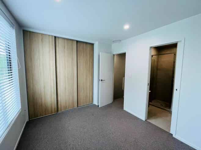 21/124 Taylors Road, Mount Albert