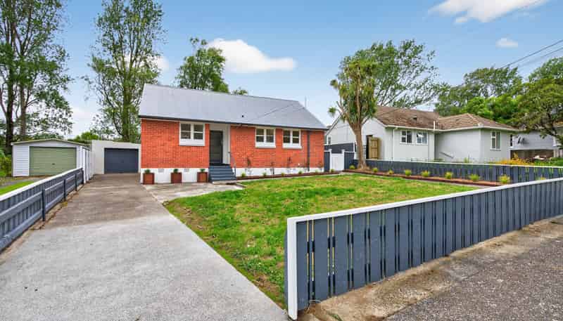 27 Prouse Crescent, Naenae