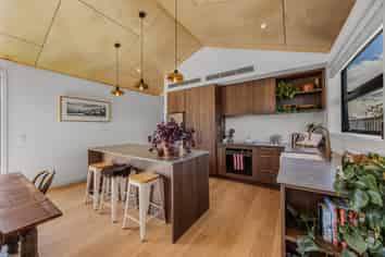 16 Guthrie Street, Lake Hawea