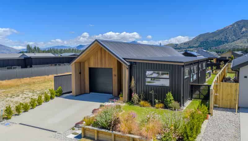 16 Guthrie Street, Lake Hawea