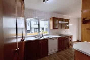 2/30 Arthur Road, Hillpark