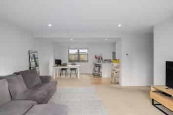 3/60 Bishop Street, Saint Albans