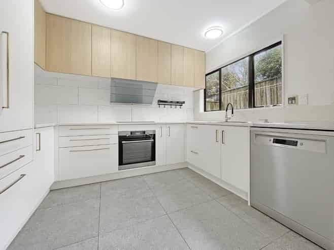 4/21 Rotoiti Street, Johnsonville