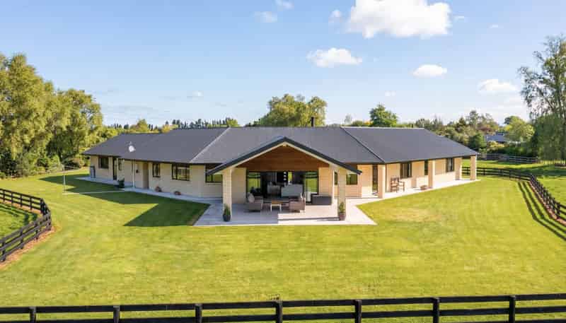 53 Jellicoe Street, Greytown