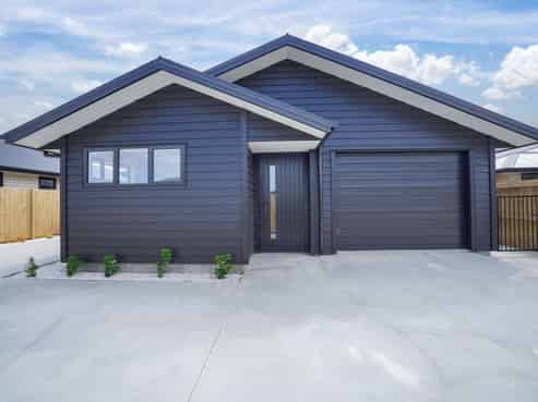 4/233 Nelson Street, Strathern