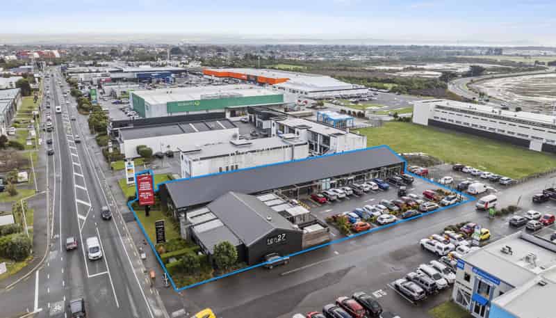 1027 Ferry Road, Ferrymead