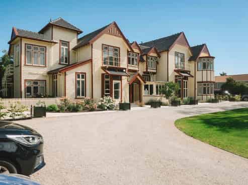 Restored Icon ready for its next chapter