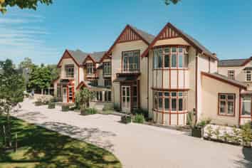 Restored Icon ready for its next chapter